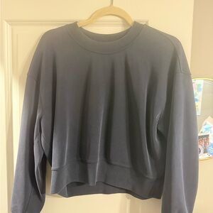 Women's Black Sweatshirt